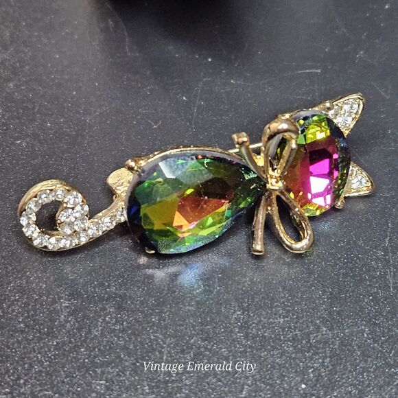 Goldtone Mr. Cat Bow Cyrstal Brooch Rhinestone Tail & Ears Iridescent Kitty Pin - Picture 10 of 13